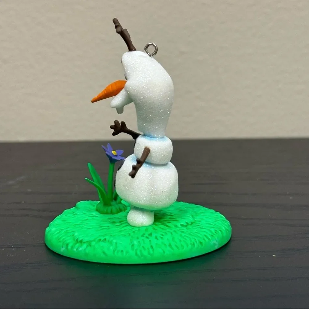 Hallmark Keepsake Olaf in Summer Disney Frozen Christmas Tree Ornament 2015